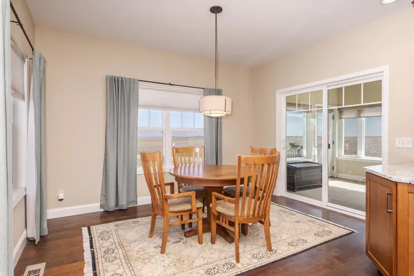 $429,500 | 19 Red Maple Court, Bloomington, IL 61705