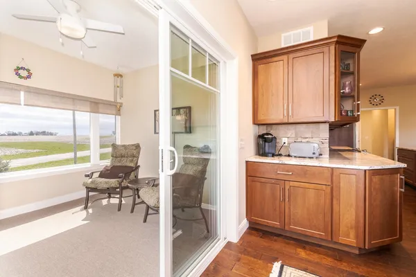 $429,500 | 19 Red Maple Court, Bloomington, IL 61705