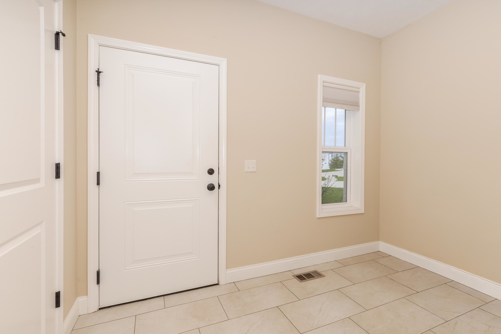 19 Red Maple Court Bloomington, IL 61705 - Photo 22 of 28