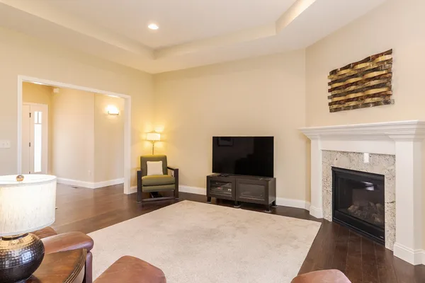 $429,500 | 19 Red Maple Court, Bloomington, IL 61705