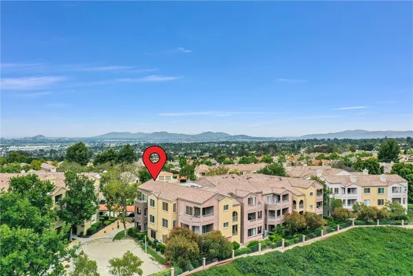$479,000 | 2450 San Gabriel Way, Unit 208, Corona, CA 92882