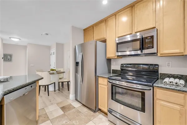 $479,000 | 2450 San Gabriel Way, Unit 208, Corona, CA 92882