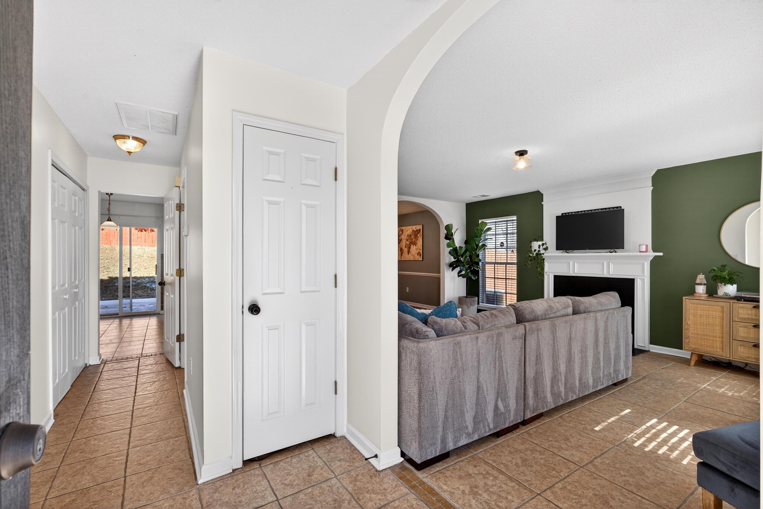 114 Ashby Cross Court Greer, SC 29651 - Photo 5 of 41