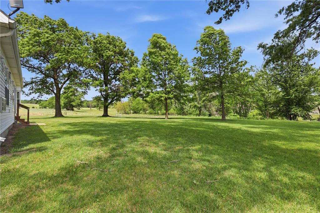 20958 Stranger Road Leavenworth, KS 66048 - Photo 6 of 13