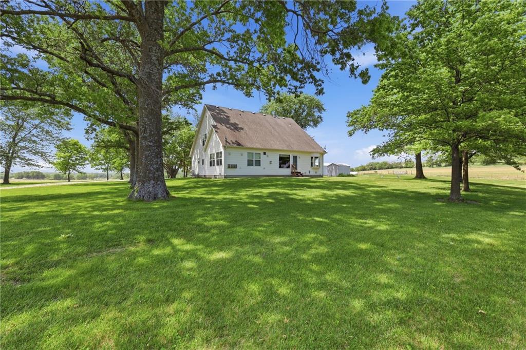 20958 Stranger Road Leavenworth, KS 66048 - Photo 7 of 13