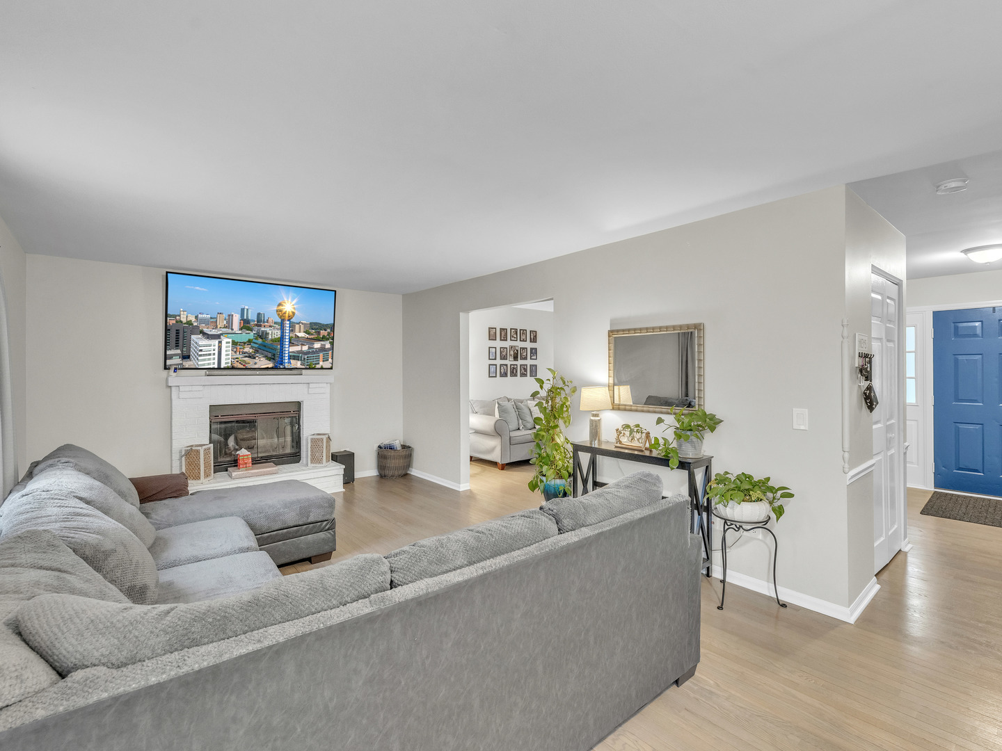 6930 Bennington Drive Gurnee, IL 60031 - Photo 10 of 38