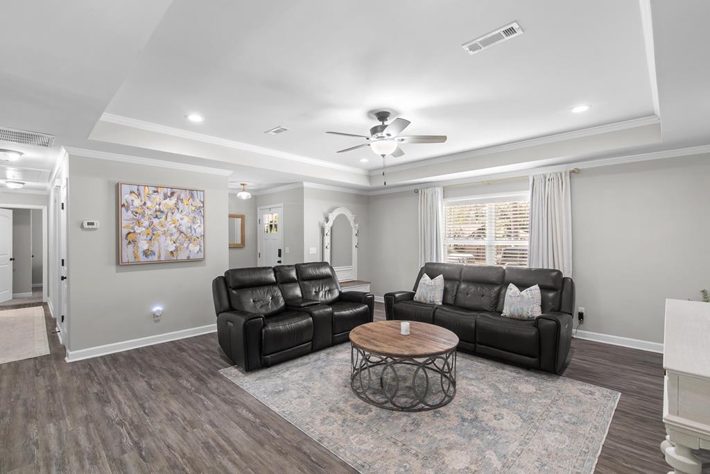 213 Foxfire Drive Dothan, AL 36301 - Photo 5 of 35 Gallery Image 5