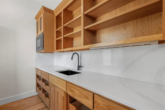 $1,750,000 | 12 Crocket Valley, Strawn, TX 76475