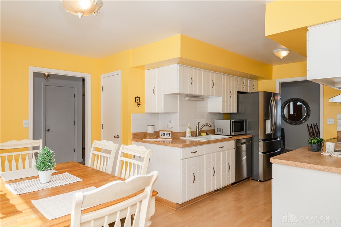 1053 East Rahn Road Centerville, OH 45429 - Photo 10 of 38 Gallery Image 10