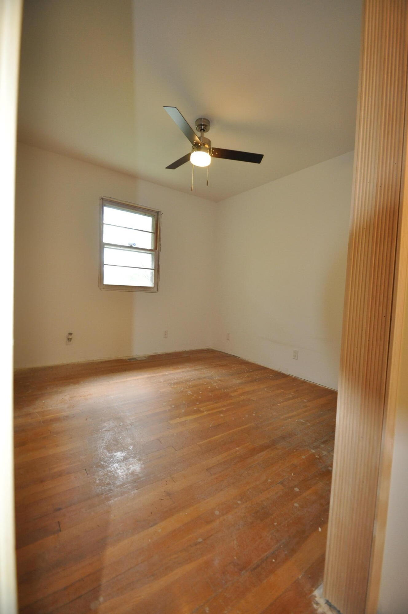 398 Lofty Heights Road Clay City, KY 40312 - Photo 9 of 31 Bedroom