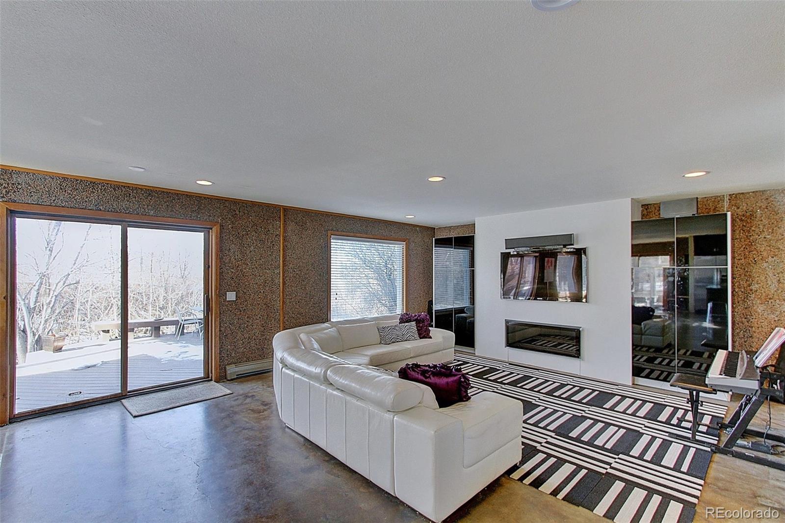 3275 Quail Street Wheat Ridge, CO 80033 - Photo 6 of 35 Gallery Image 6