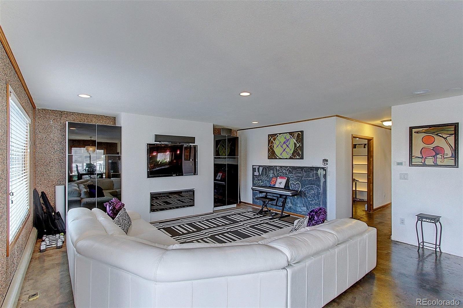 3275 Quail Street Wheat Ridge, CO 80033 - Photo 7 of 35 Gallery Image 7