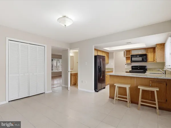 $3,500 | 1426 Yellowwood Court, Reston, VA 20190