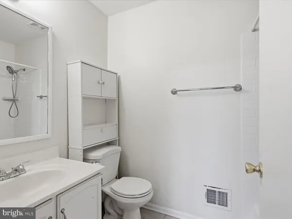 $3,500 | 1426 Yellowwood Court, Reston, VA 20190