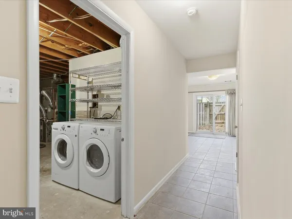 $3,500 | 1426 Yellowwood Court, Reston, VA 20190