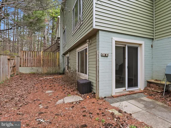 $3,500 | 1426 Yellowwood Court, Reston, VA 20190
