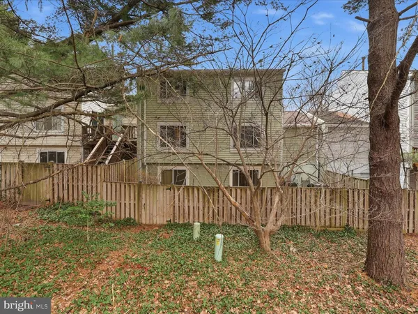 $3,500 | 1426 Yellowwood Court, Reston, VA 20190