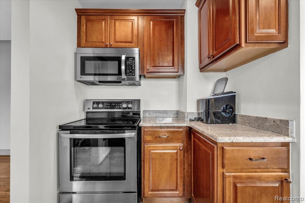 1188 Ruffner Avenue Birmingham, MI 48009 - Photo 11 of 24