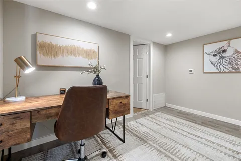 $724,500 | 900 Deer Creek Circle, Dripping Springs, TX 78620
