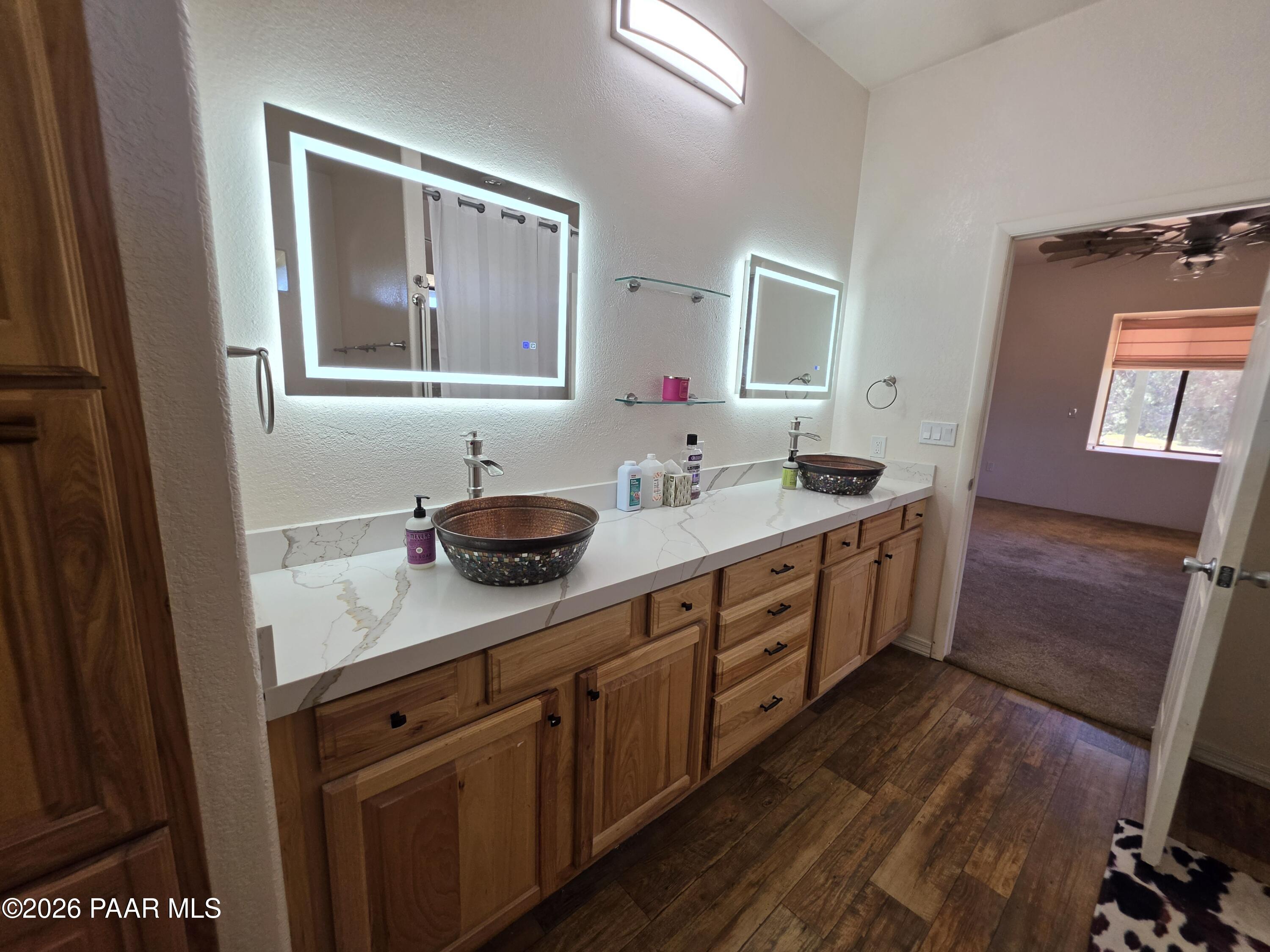 33425 Cowboy Clint Road Seligman, AZ 86337 - Photo 19 of 150 master bathroom sink