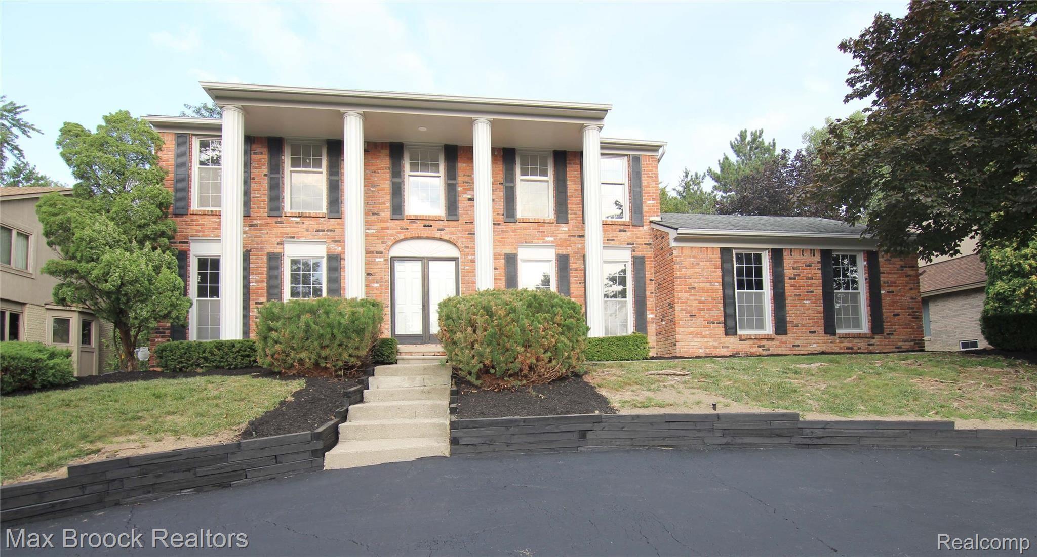 37206 Chesapeake Road Farmington, MI 48335 - Photo 1 of 31 Welcome Home!