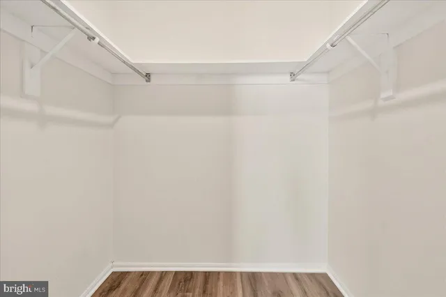 $2,100 | 118 Monroe Street, Unit 1208, Rockville, MD 20850