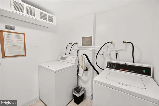 $2,100 | 118 Monroe Street, Unit 1208, Rockville, MD 20850