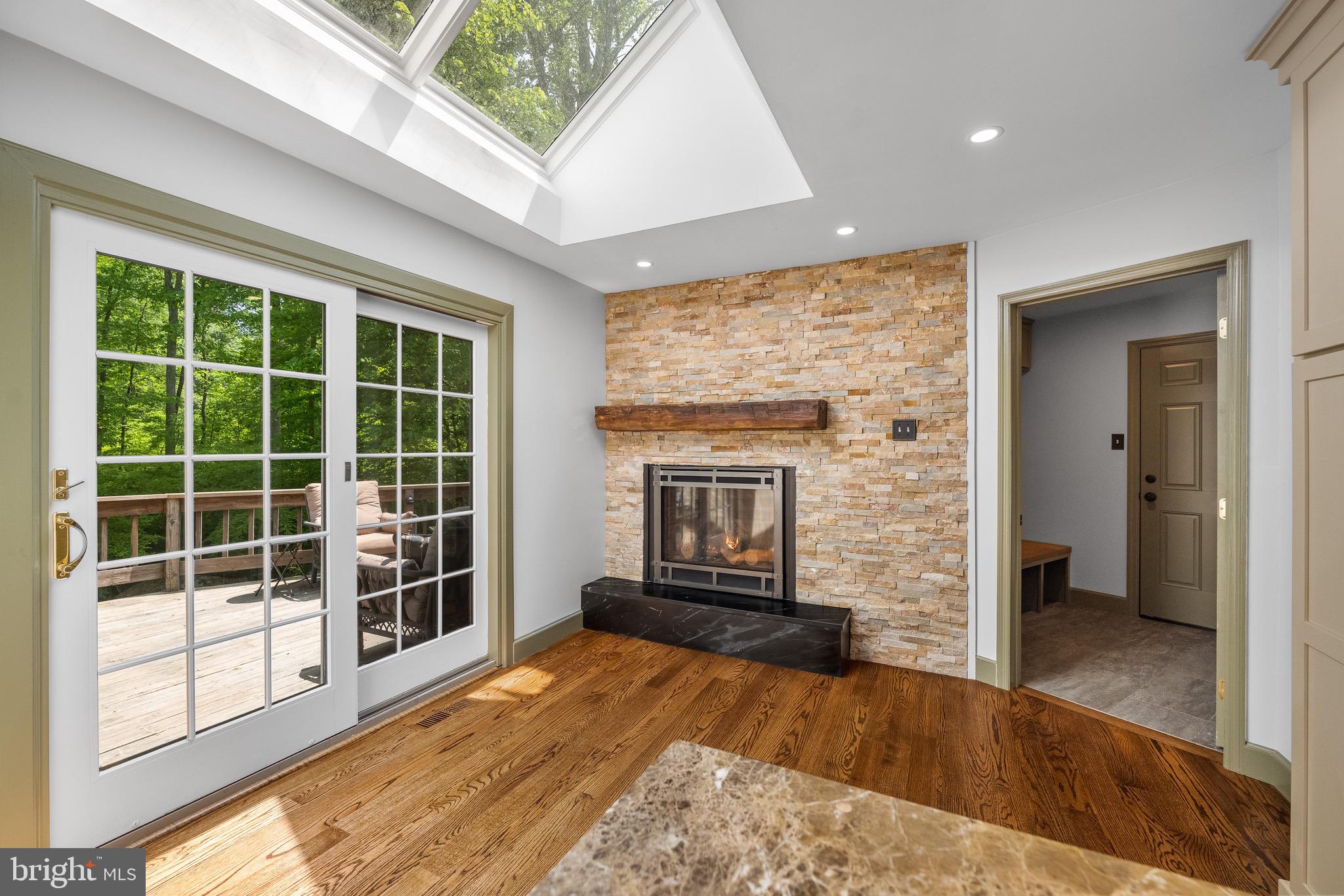 1067 Beaumont Road Berwyn, PA 19312 - Photo 6 of 36 Gas Fireplace in the Kitchen!