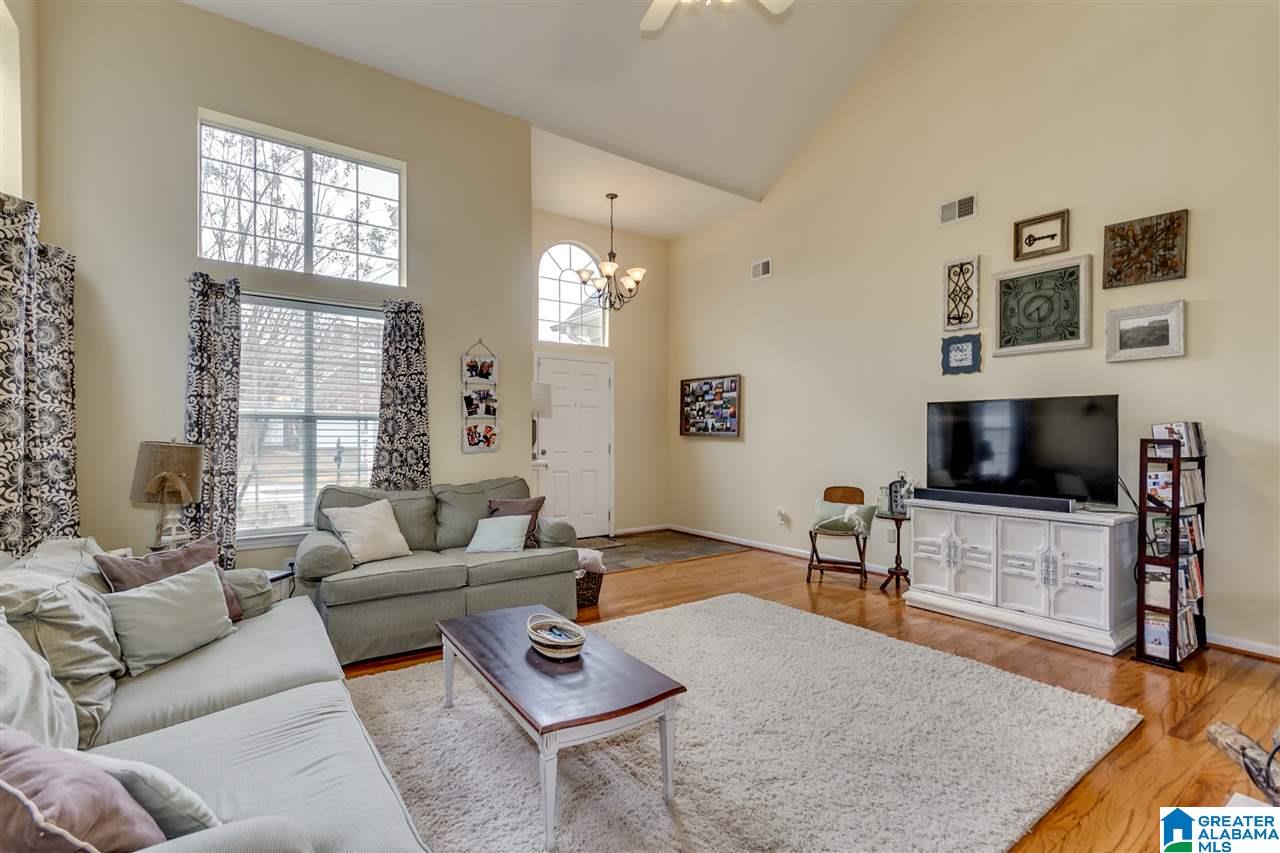 1338 Deer Trail Road Birmingham, AL 35226 - Photo 4 of 28