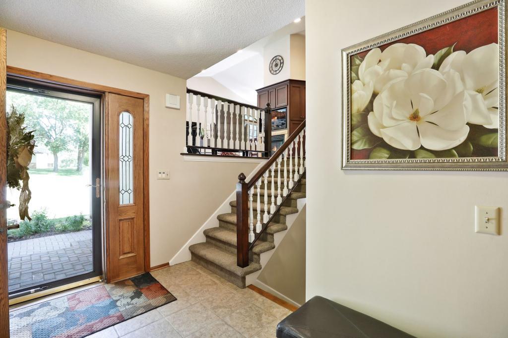 4605 Bower Path Inver Grove Heights, MN 55076 - Photo 3 of 36 Gallery Image 3