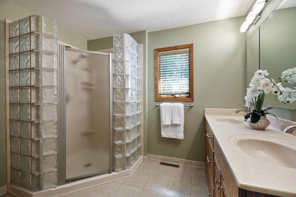 4605 Bower Path Inver Grove Heights, MN 55076 - Photo 22 of 36 Gallery Image 22