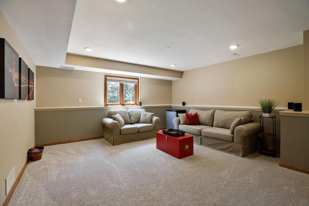 4605 Bower Path Inver Grove Heights, MN 55076 - Photo 27 of 36 Gallery Image 27