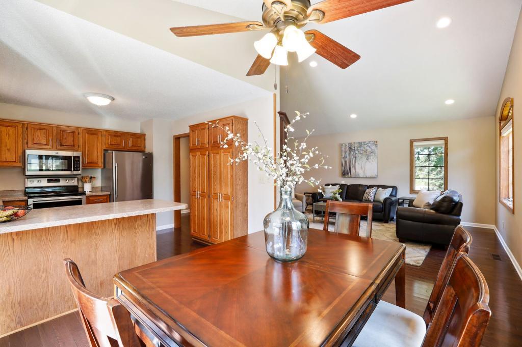 4605 Bower Path Inver Grove Heights, MN 55076 - Photo 9 of 36 Gallery Image 9