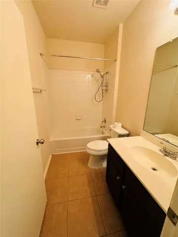 $1,695 | 155 Dragon Ridge Road, Buda, TX 78610