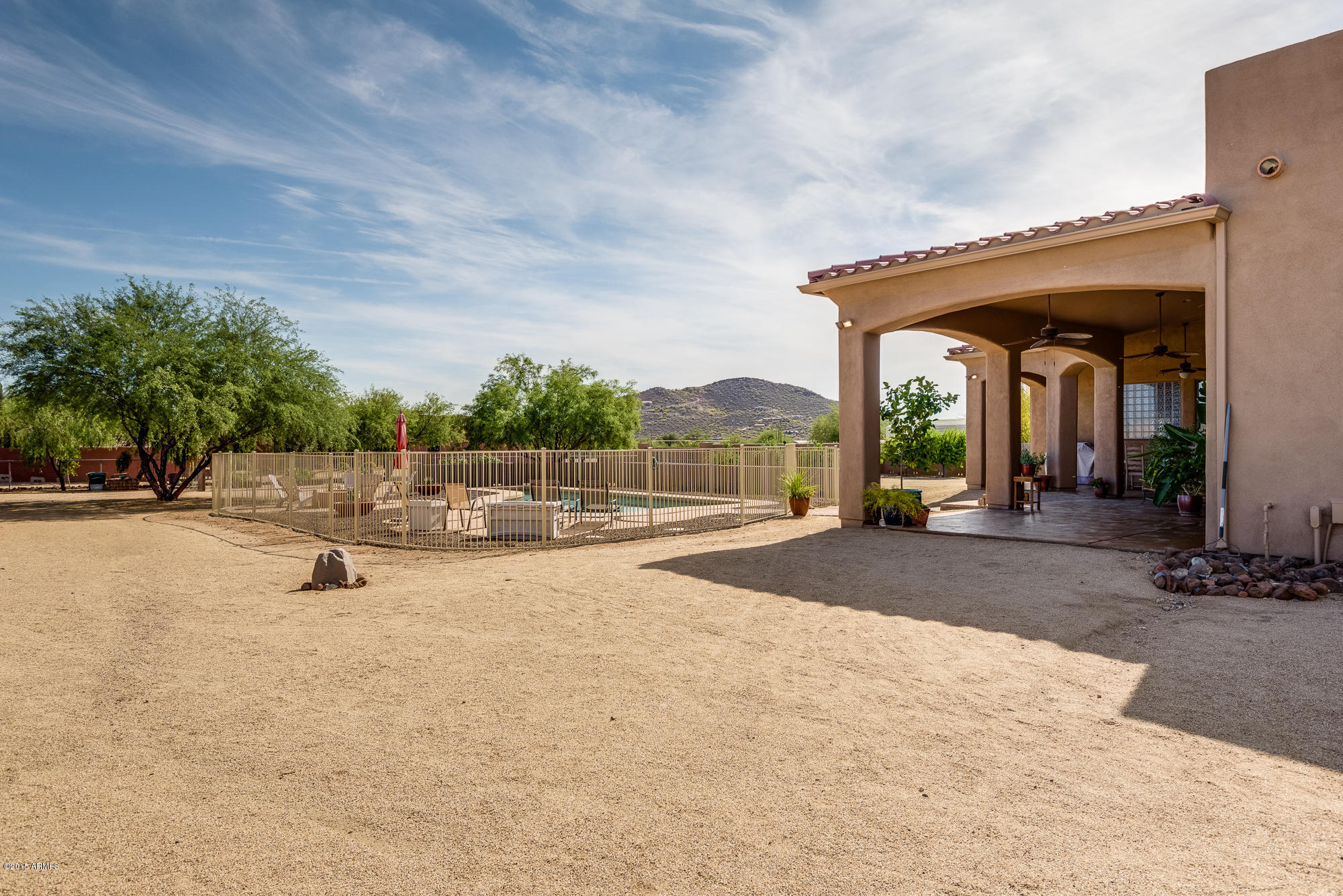 2405 West Irvine Road Phoenix, AZ 85086 - Photo 26 of 32 Side yard