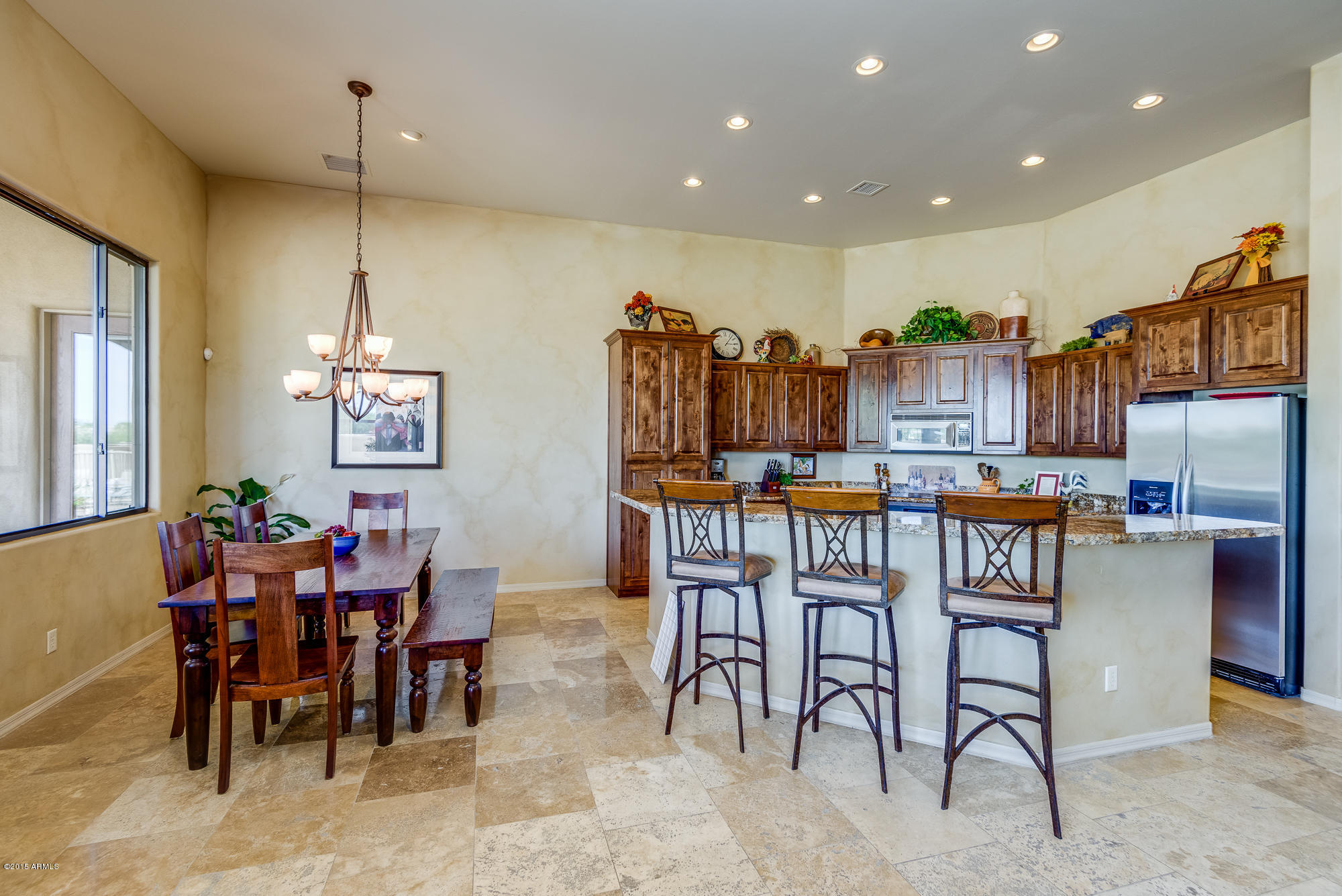 2405 West Irvine Road Phoenix, AZ 85086 - Photo 10 of 32 Kitchen/Dining