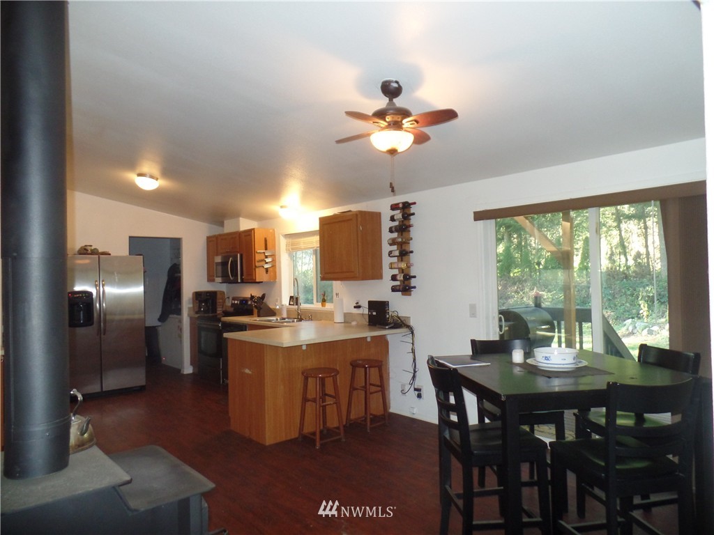 7051 Hatchery Road Deming, WA 98244 - Photo 8 of 25 Gallery Image 8