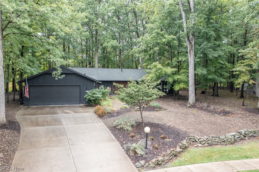 12220 Moss Point Road Strongsville, OH 44136 - Photo 1 of 35 Gallery Image 1