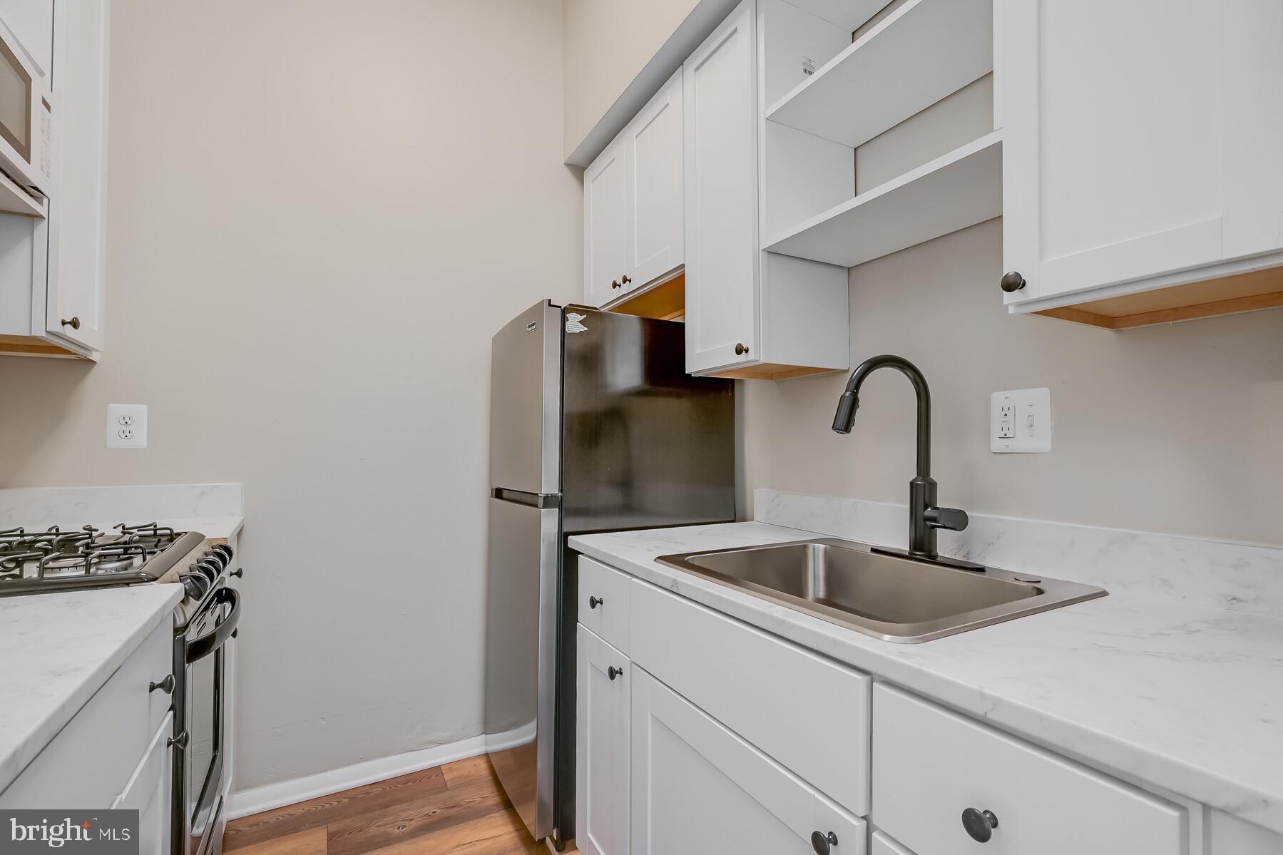 9424 Merryrest Road Columbia, MD 21045 - Photo 7 of 15 KITCHEN