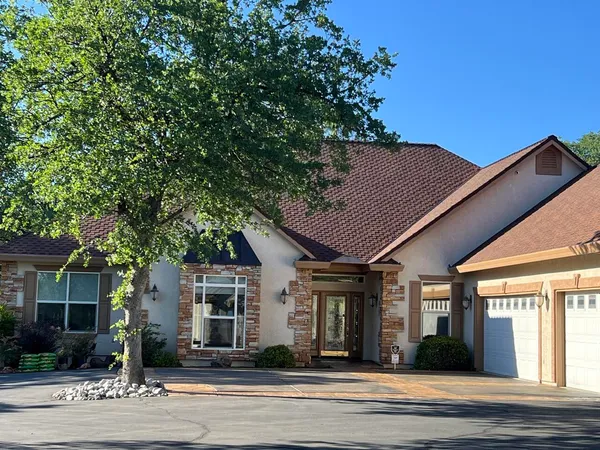 $1,069,000 | 21992 Los Altos Drive, Palo Cedro, CA 96073