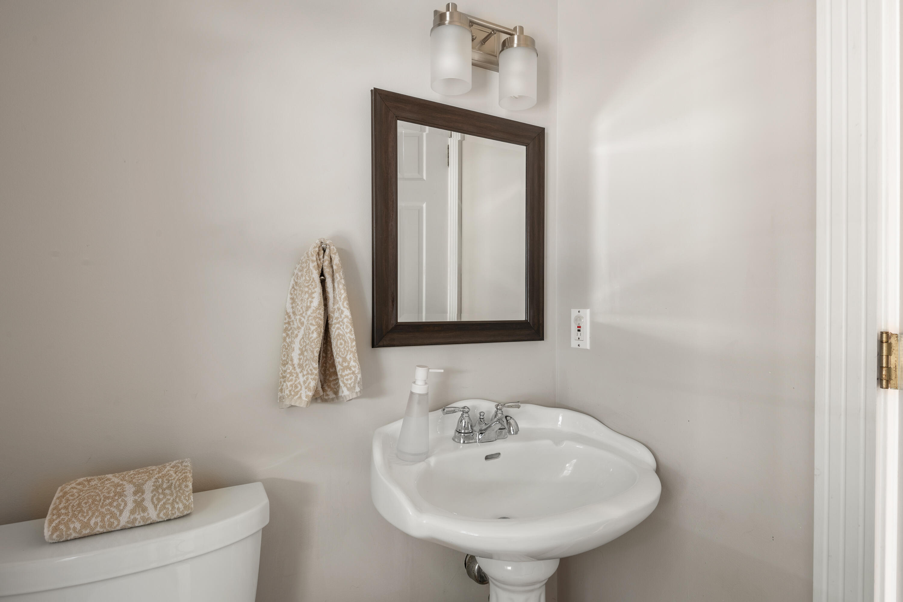 30 Sentry Hill Road York, ME 03909 - Photo 14 of 50 1st Floor Guest Bathroom