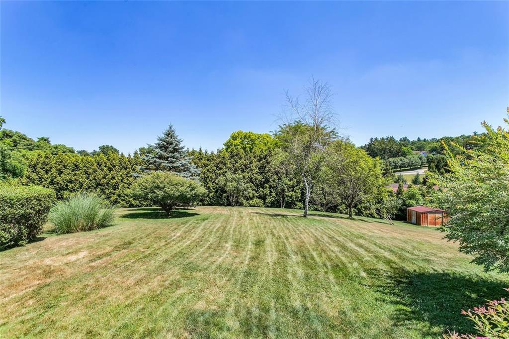 6059 Baptist Road Pittsburgh, PA 15236 - Photo 23 of 25 Gallery Image 23