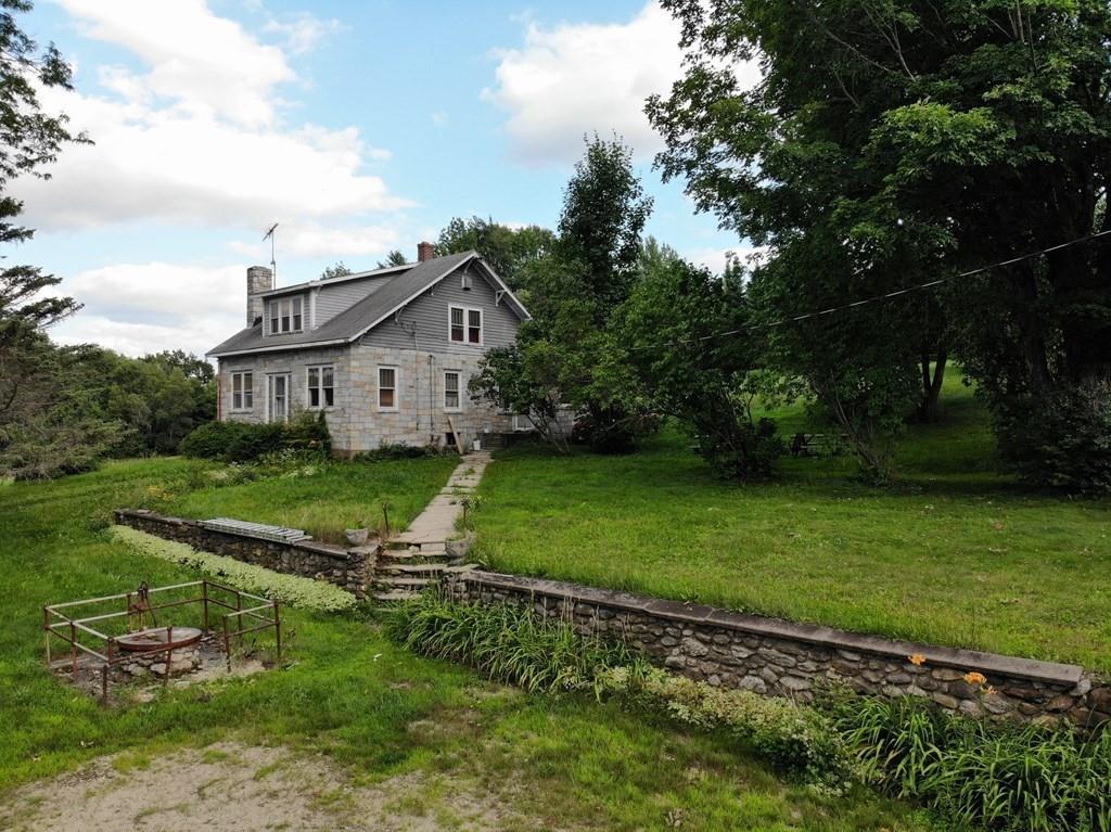 9 Rindge State Road Ashburnham, MA 01430 - Photo 2 of 11