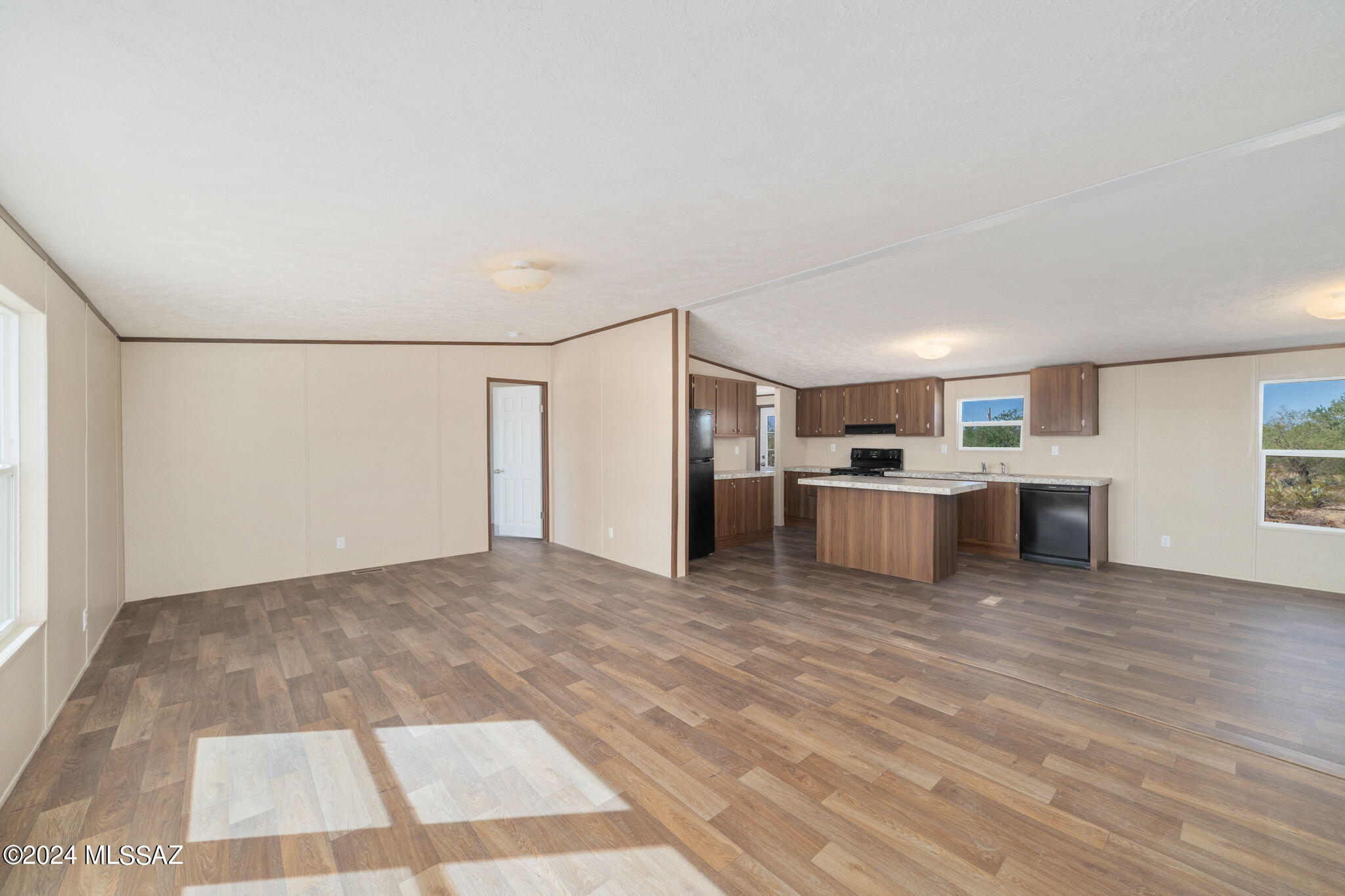 6150 North Sanders Road Tucson, AZ 85743 - Photo 4 of 33 Gallery Image 4
