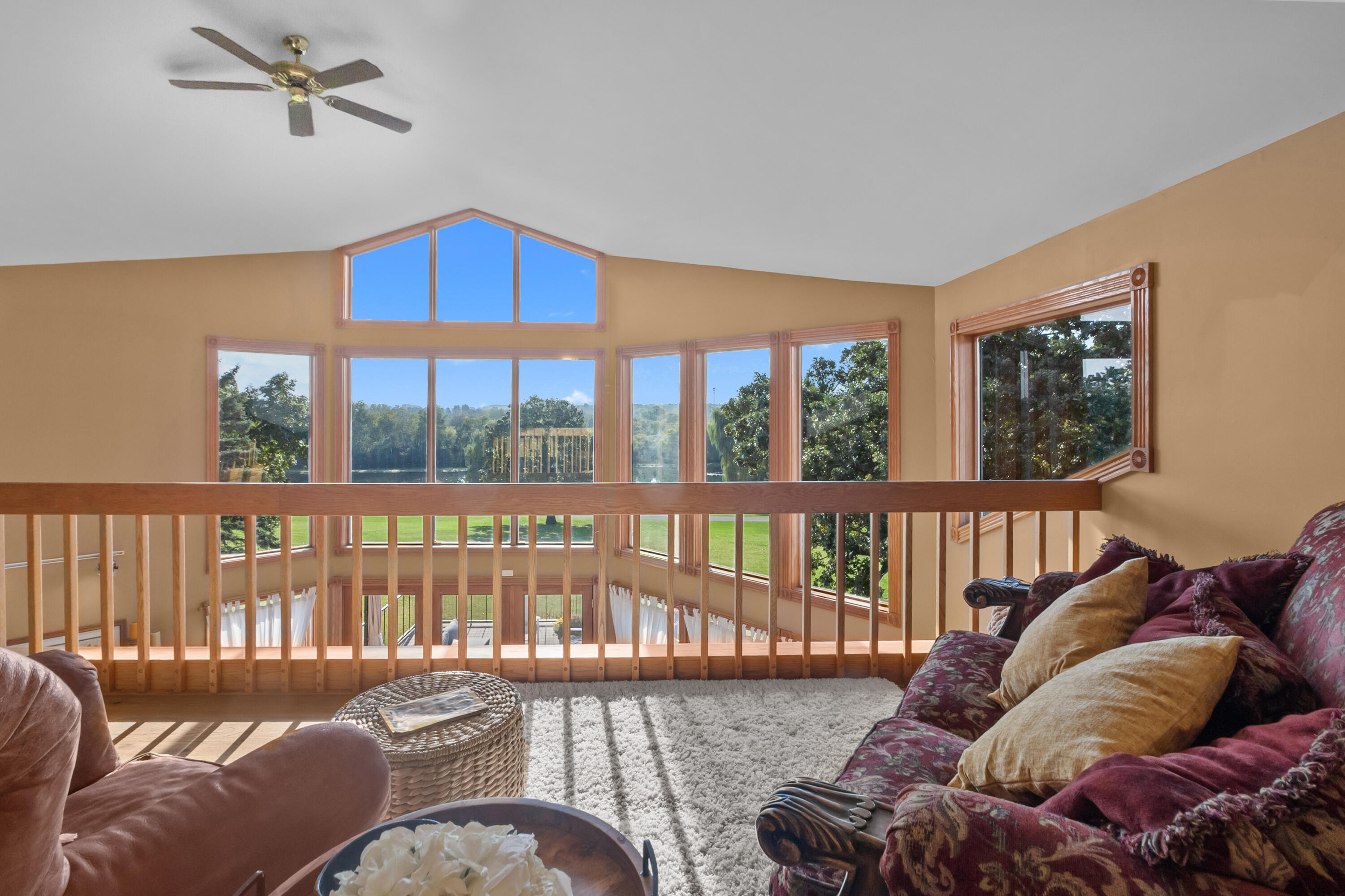 W5244 County Rd ES Sugar Creek, WI 53121 - Photo 20 of 64 Loft