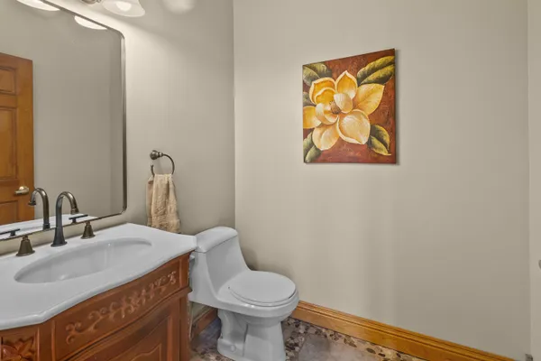 $1,949,700 | W5244 County Rd ES, Sugar Creek, WI 53121