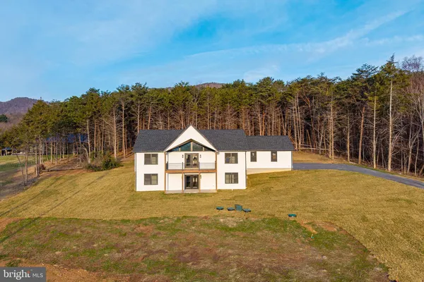 $799,900 | 1680 Us Highway, Stanley, VA 22851