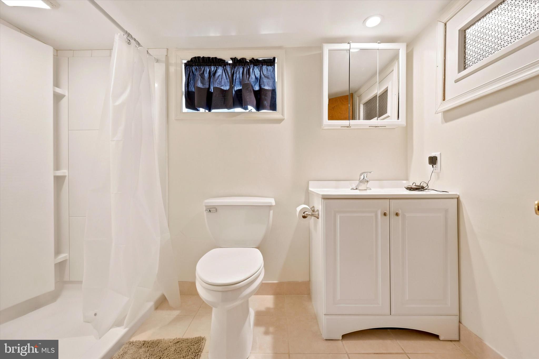 736 Oakview Road, Unit 100 Ardmore, PA 19003 - Photo 29 of 33