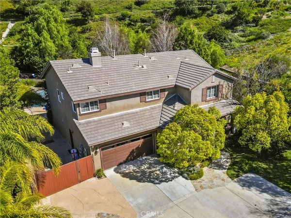$1,175,000 | 22262 Trinity Place, Saugus, CA 91390