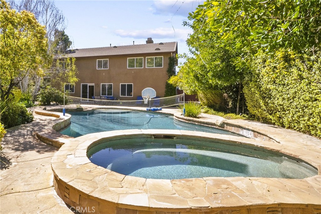 22262 Trinity Place Saugus, CA 91390 - Photo 3 of 68